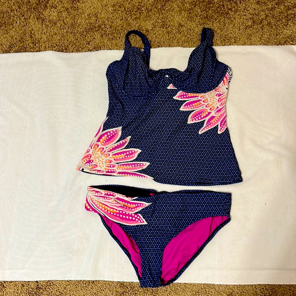 Title nine swimsuit tankini
